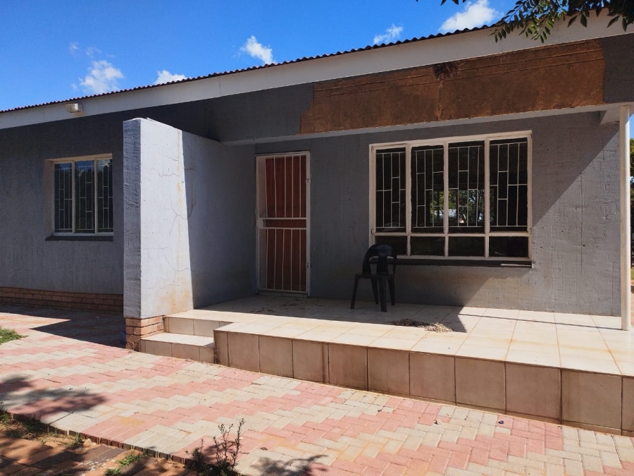 6 Bedroom Property for Sale in Sasolburg Ext 1 Free State